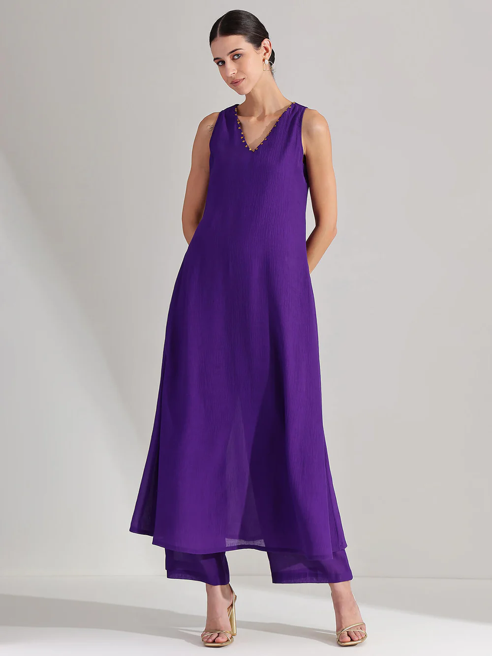 Sleeveless Kurta Set